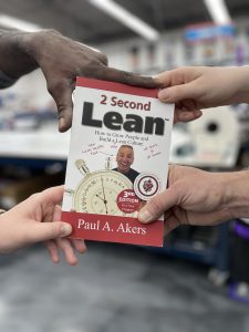 Kaizink team Holding 2-Second Lean by Paul Akers. 